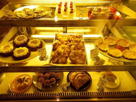 Bearclaw Bakery & Cafe