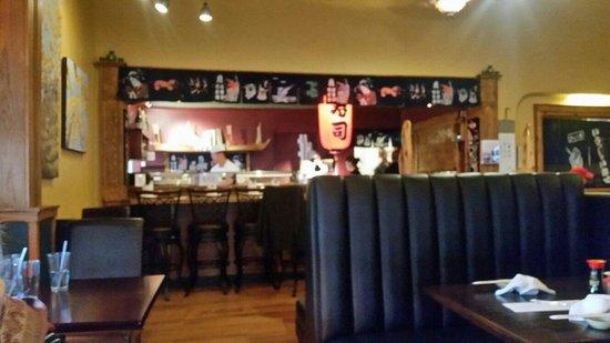 Izmi Sushi Bar